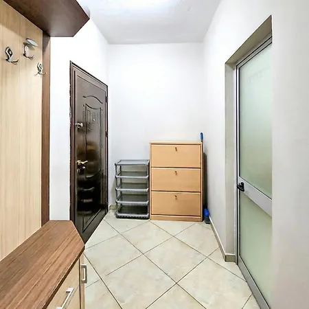 We In Center 2br Lejlighed *